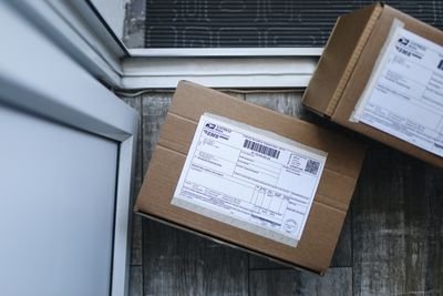 Parcel and boxes